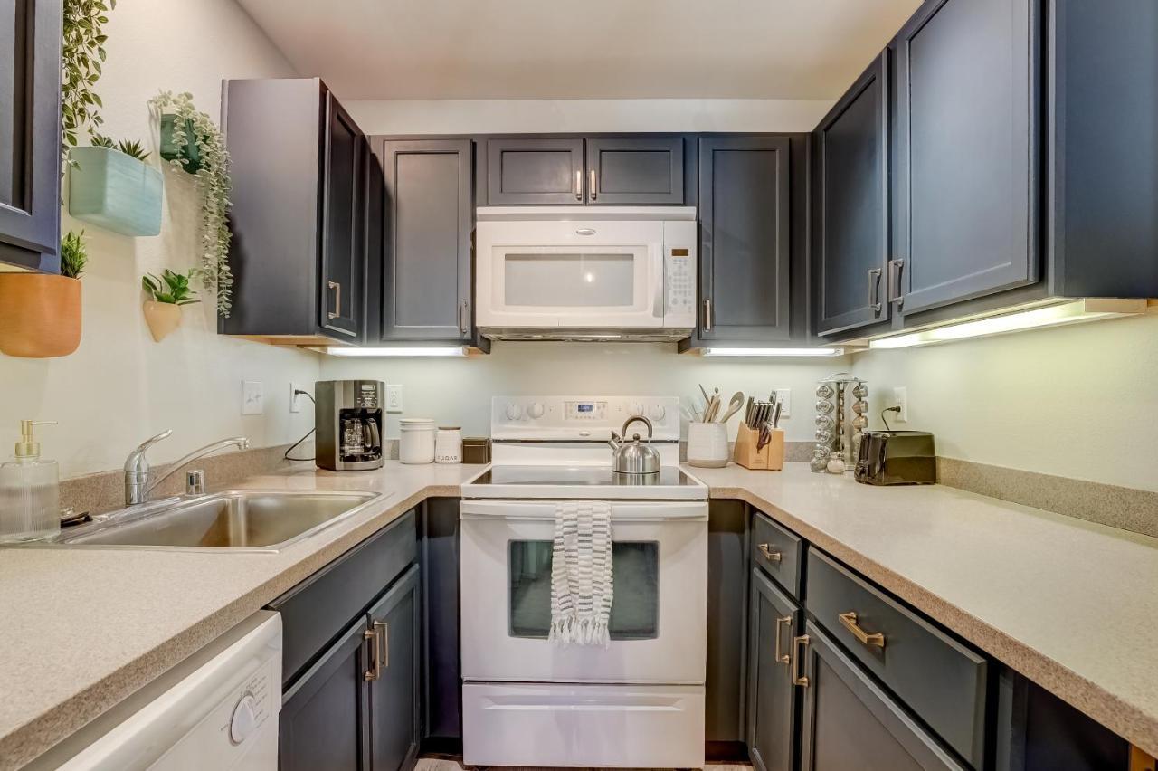 Private Condo Steps From Ski Lift Minutes To Lake Stateline Luaran gambar